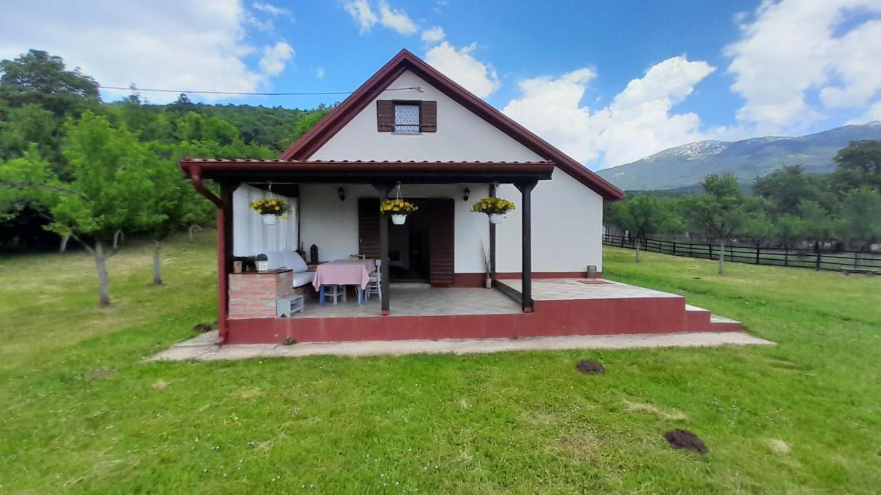 Villa La Prairie Korenica Exterior foto